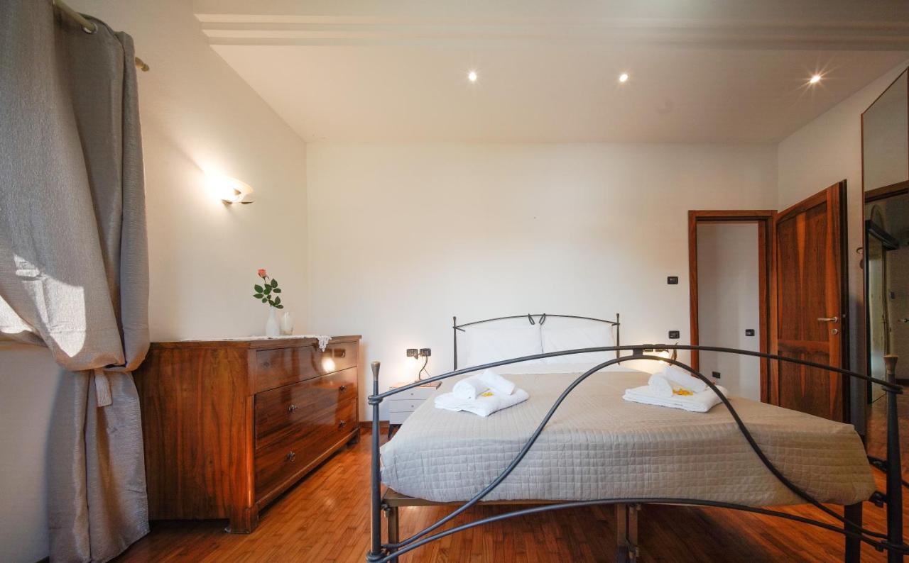 Chez Barnie Favoloso Appartamento Privato In Villa A 800Mt Ingresso Fiera Rimini Exterior foto