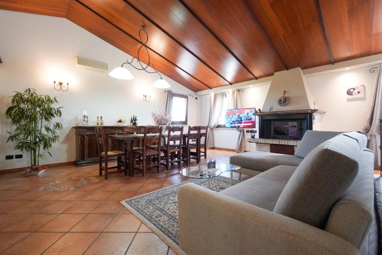 Chez Barnie Favoloso Appartamento Privato In Villa A 800Mt Ingresso Fiera Rimini Exterior foto